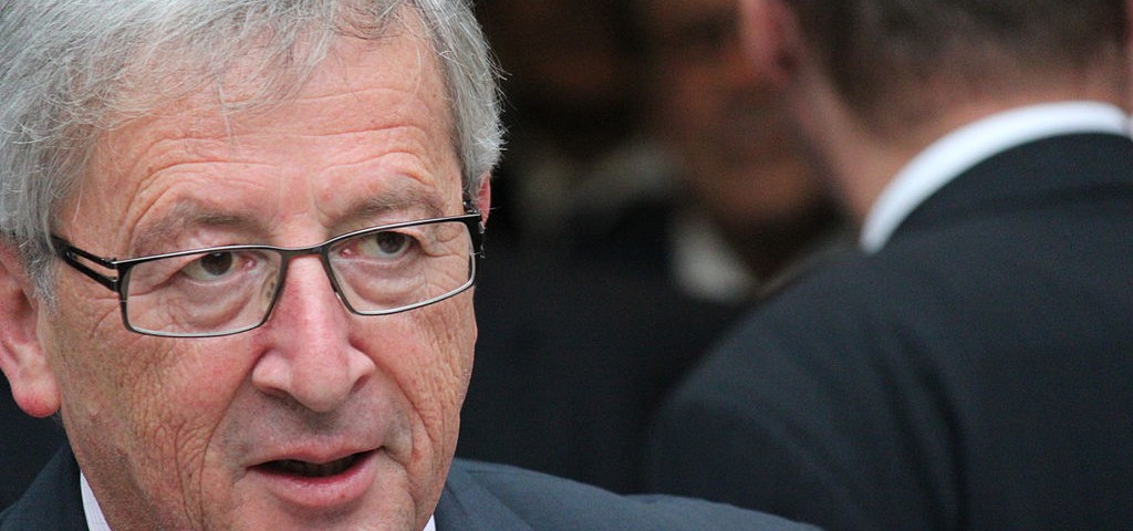 Peinlicher Auftritt? – Jean-Claude Juncker beim EU-Gipfel in Riga